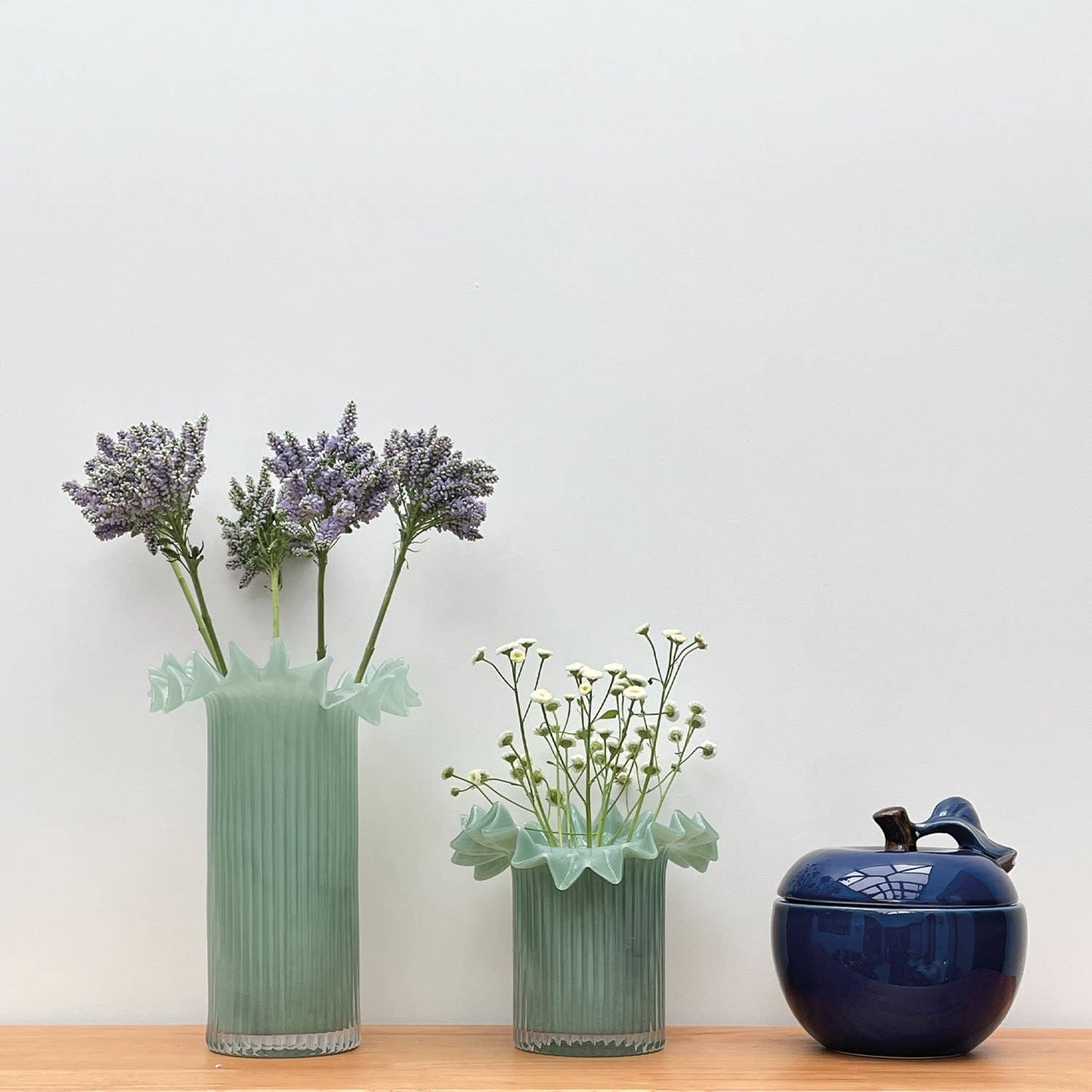 Large matcha ruffle vase D17.5 H26 cm
