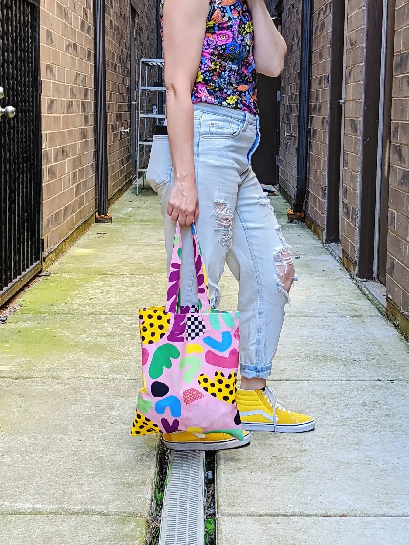 Ponnopozz Standard Tote
