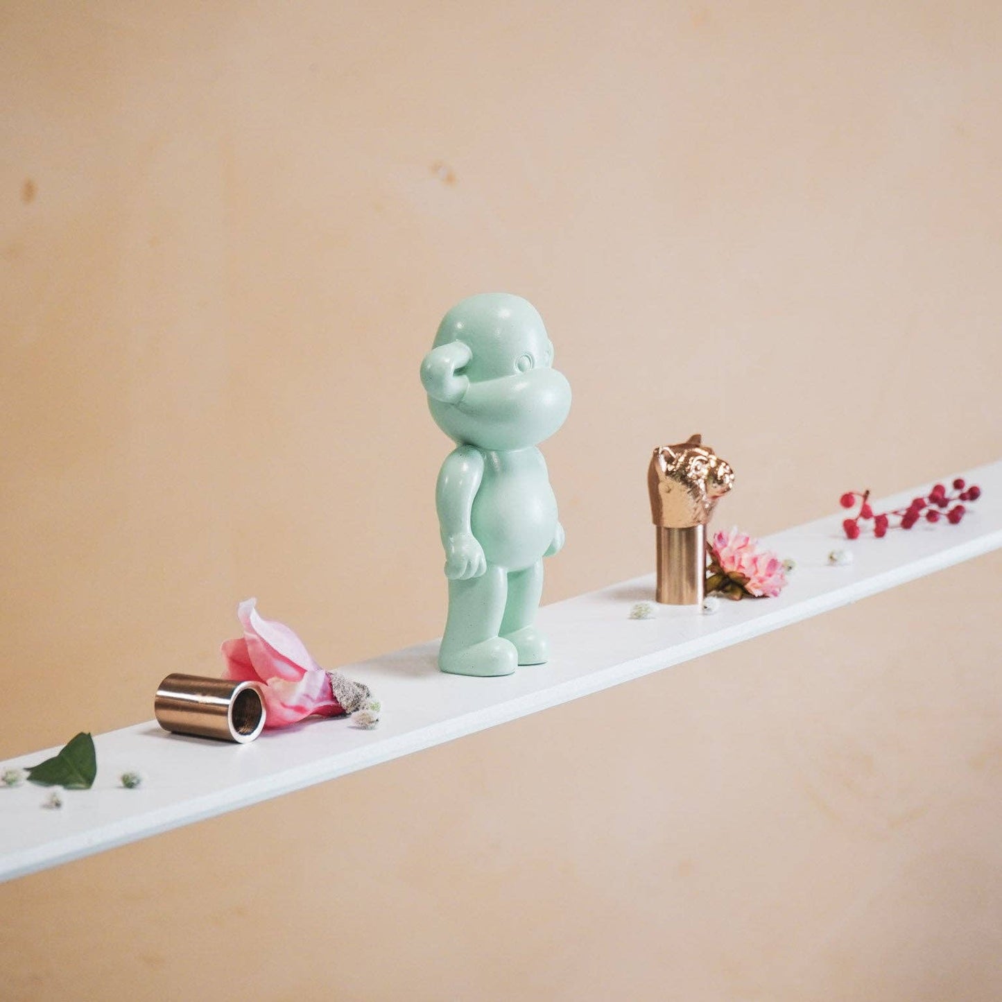 Figurine - Monkey Figurine 'The Legend' - Polyresin - Mintgreen - 11x7x19cm