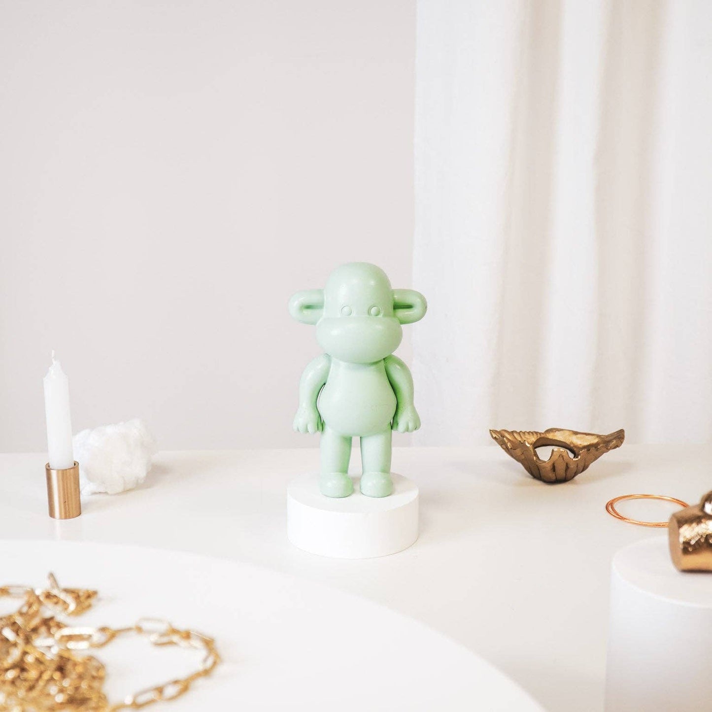 Figurine - Monkey Figurine 'The Legend' - Polyresin - Mintgreen - 11x7x19cm