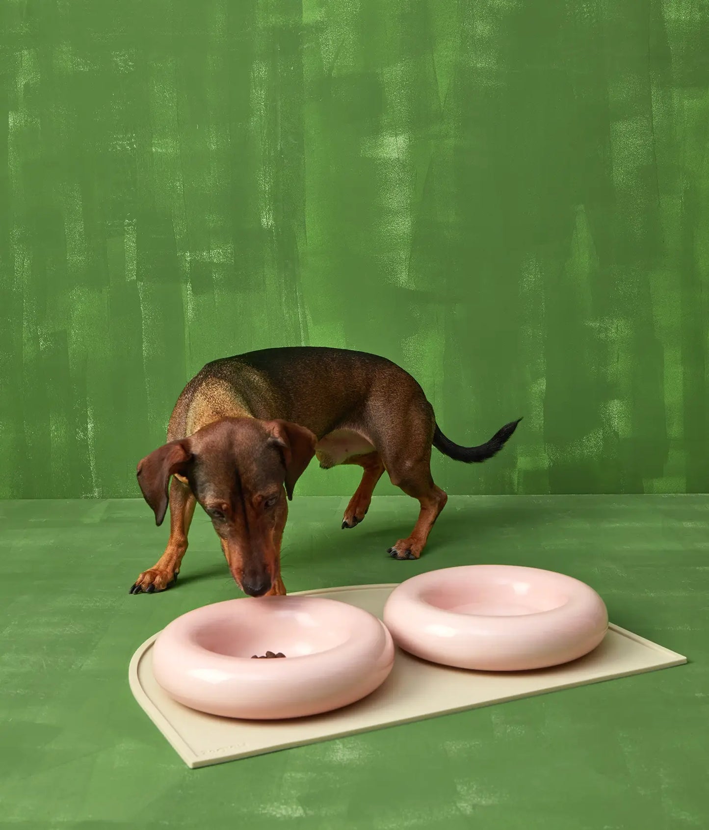 Pink ceramic dog feeder x1