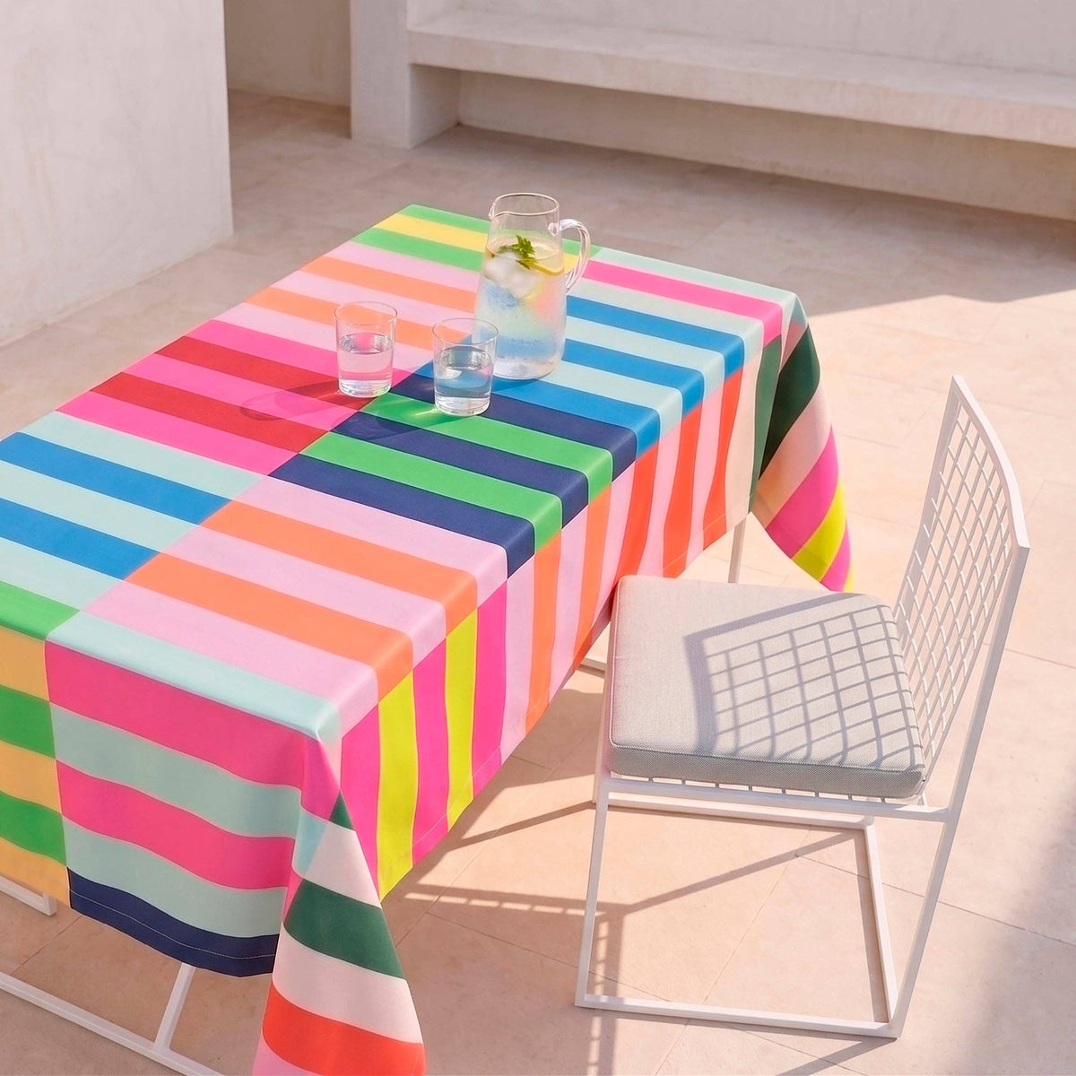 Happyfriday Color pop tablecloth 57x138 inches