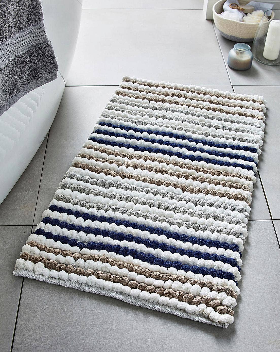 Striped Chunky Bobble Bath Mat - Super Soft & Absorbent