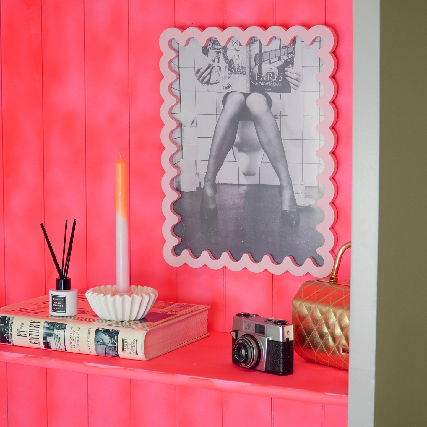 Picture frame - Wavey - Light Pink - MDF - 33x43x1.5cm