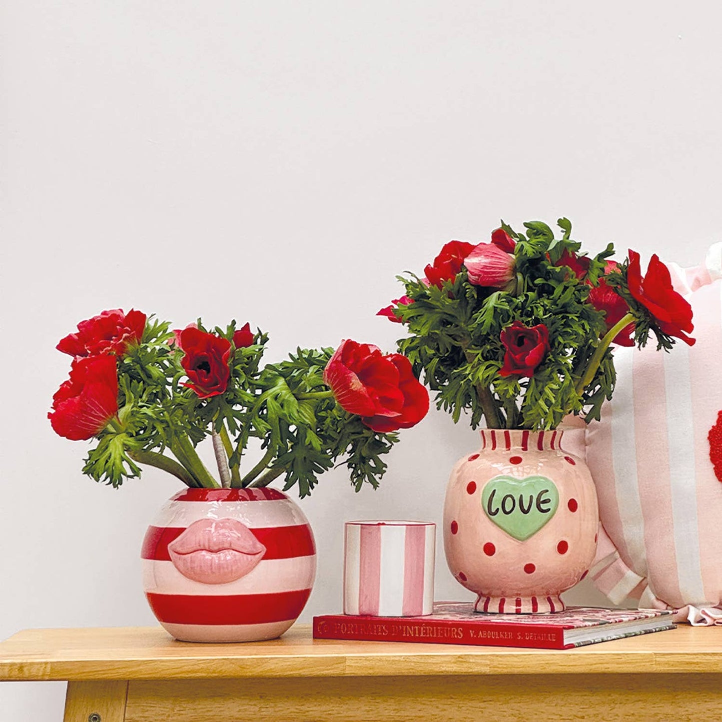 Kiss pink vase L15.5 D15 H12.3 cm