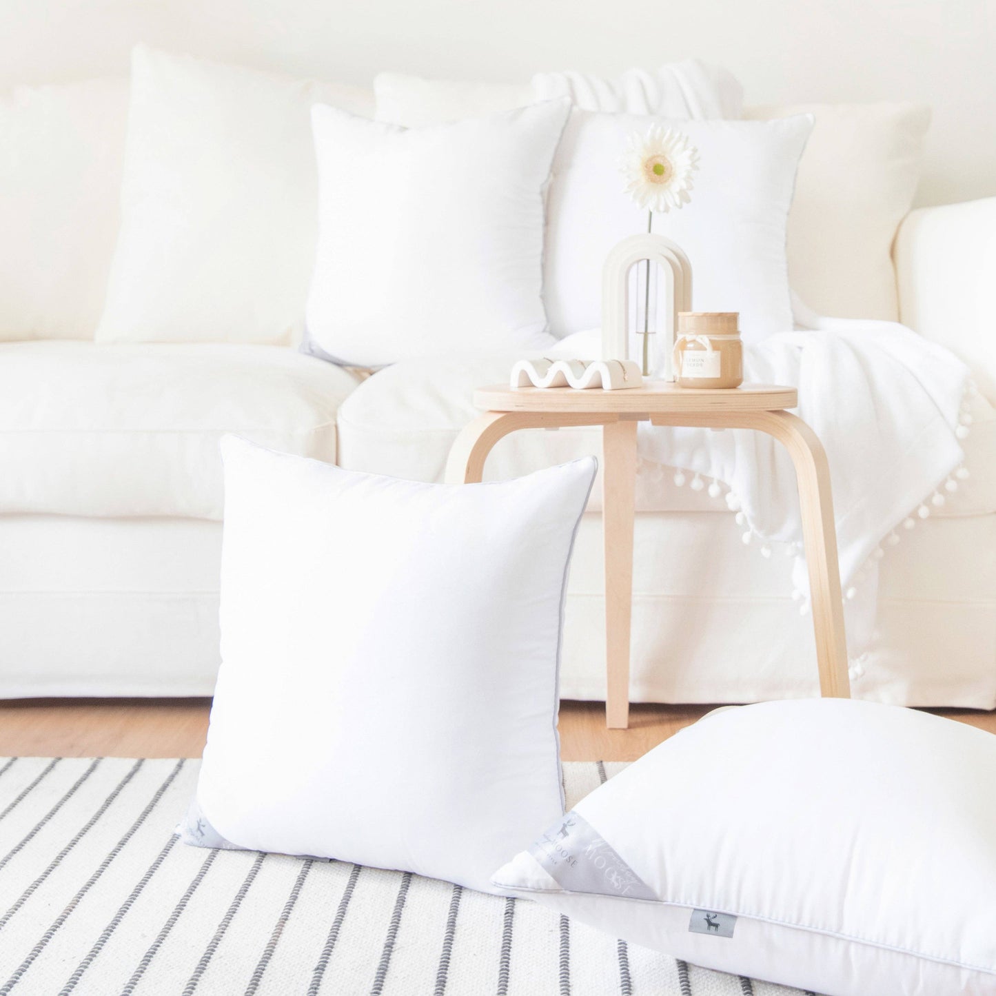 Delirio Pillow Inserts 4-Pack