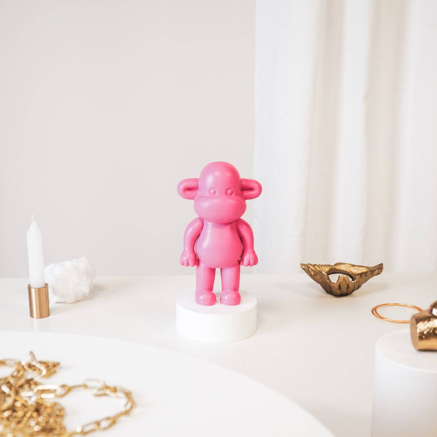 Figurine - Monkey Figurine 'The Legend' - Polyresin - Pink - 11x7x19cm