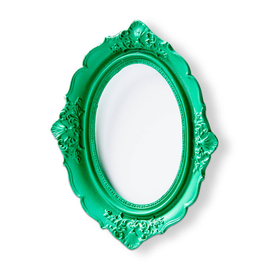 Vintage Looking Oval Resin Wall Picture Frame