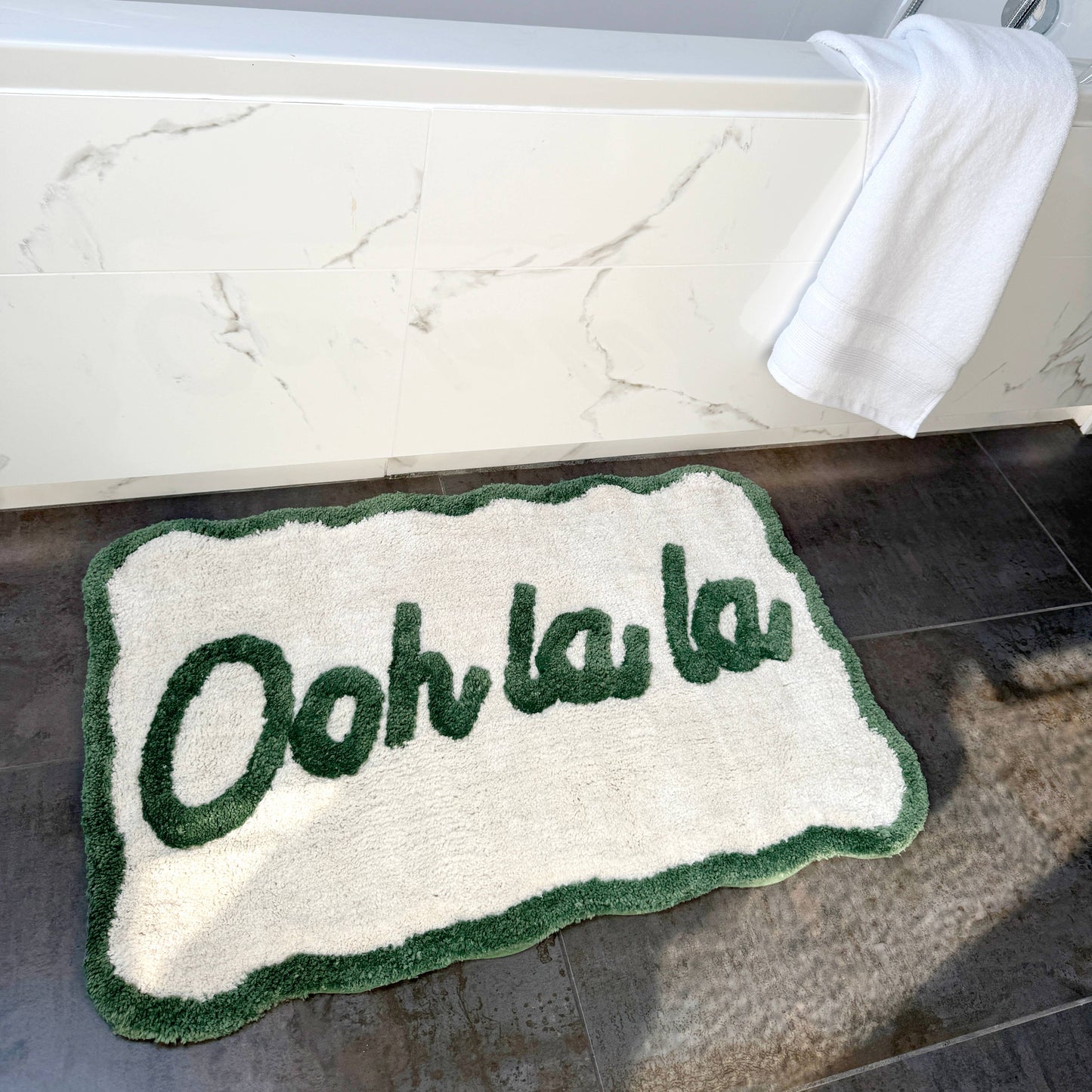 Ooh La La Slogan Scallop Bath Mat Non Slip - Scalloped Rug