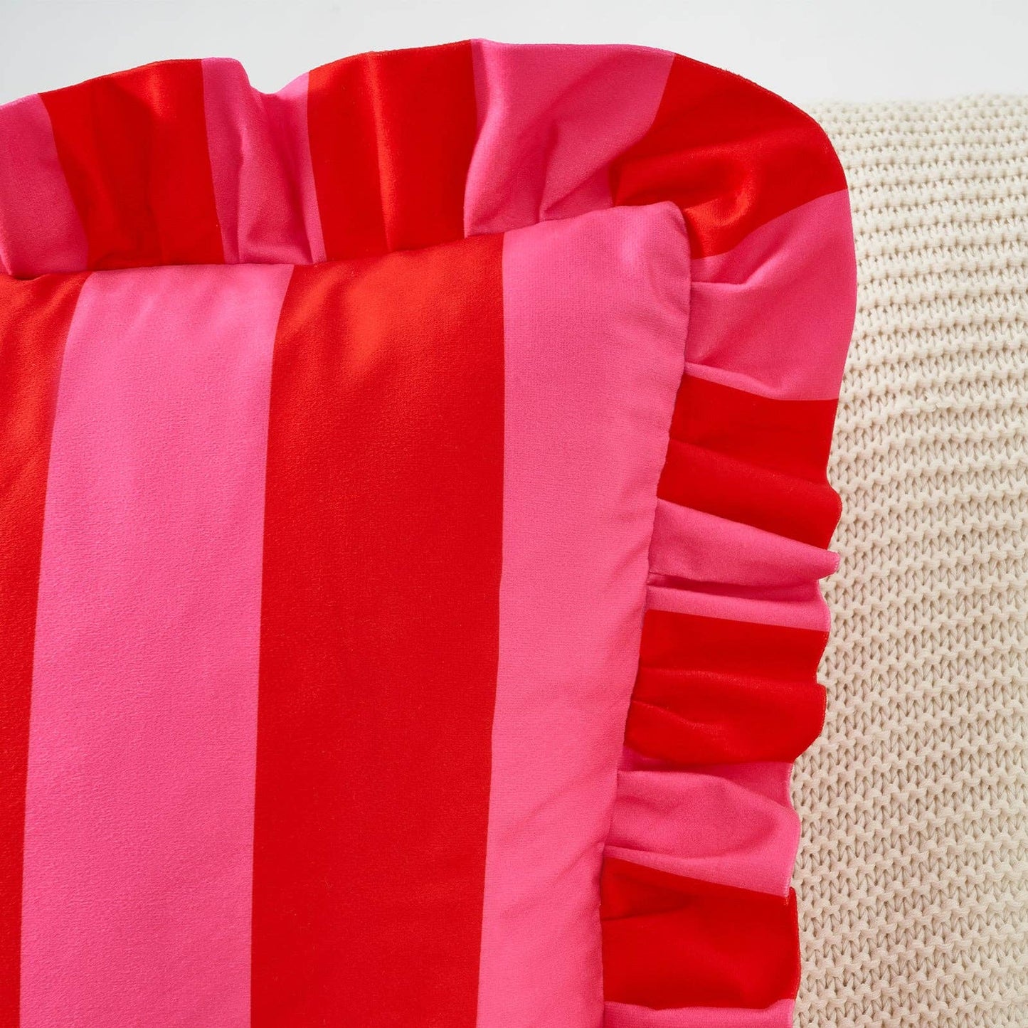 Quetzal Pillow - Hot Pink/Red