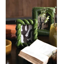 Twisted Green Picture Frame, 4 × 6