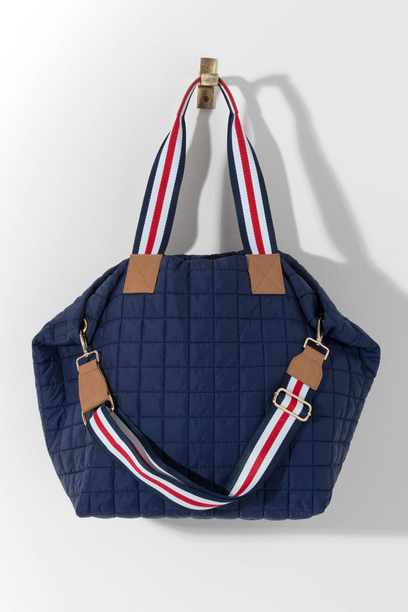 EZRA TRAVEL TOTE