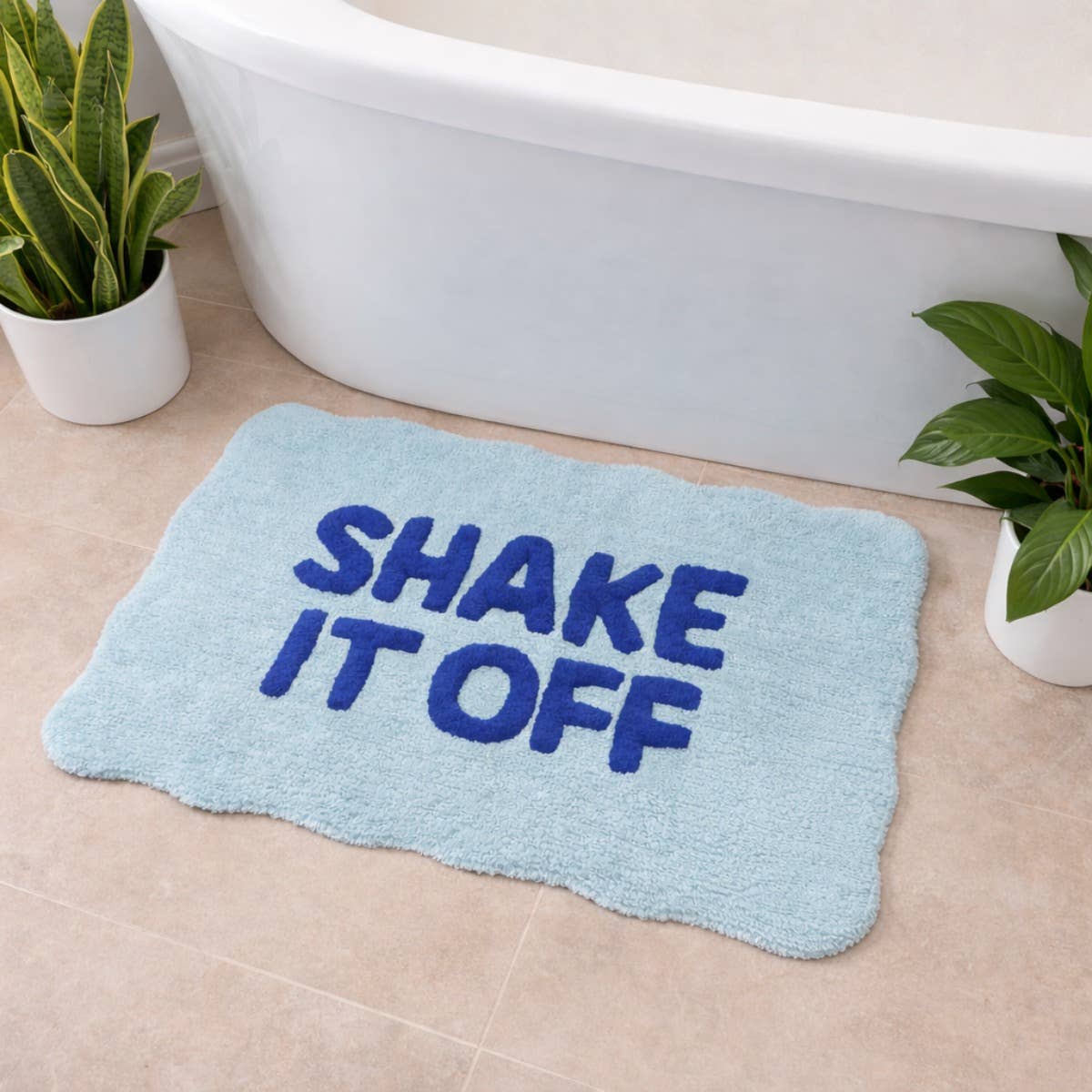 Shake It Off Slogan Bath Mat - Fun Scallop Rug