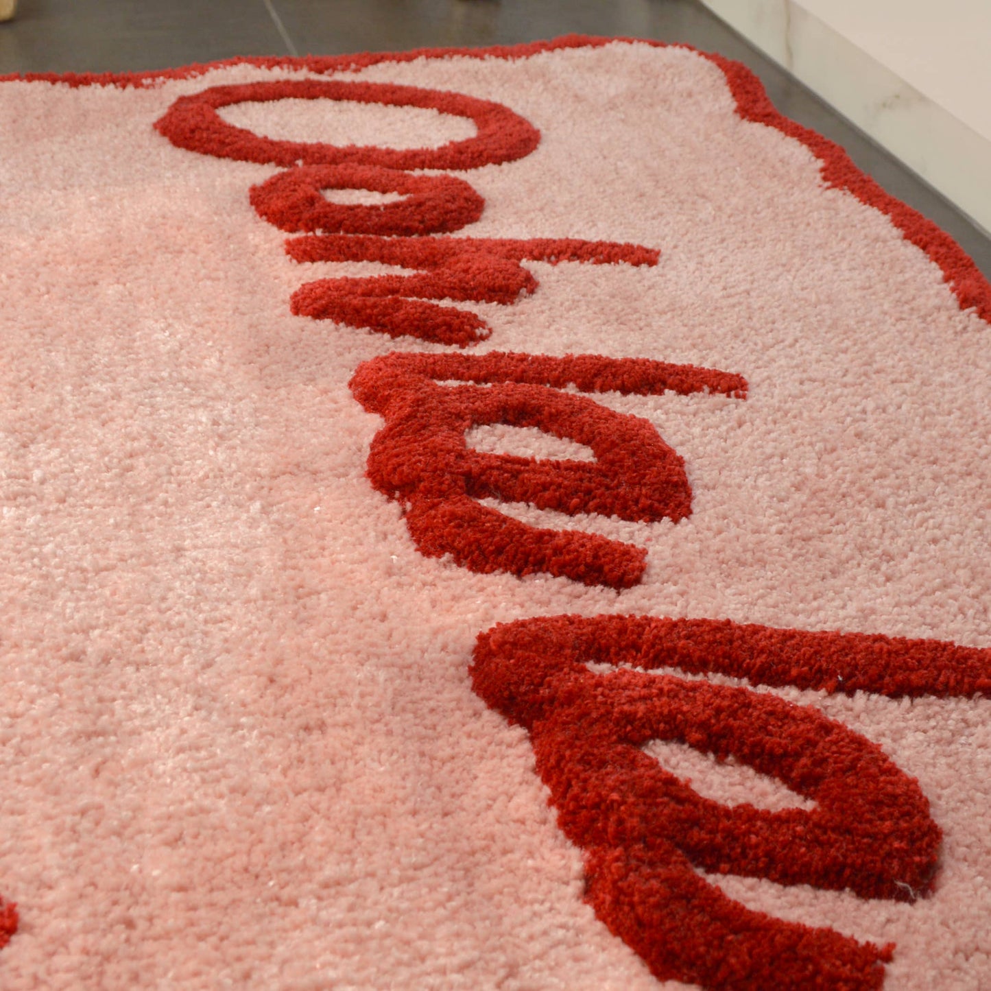 Ooh La La Slogan Scallop Bath Mat Non Slip - Scalloped Rug